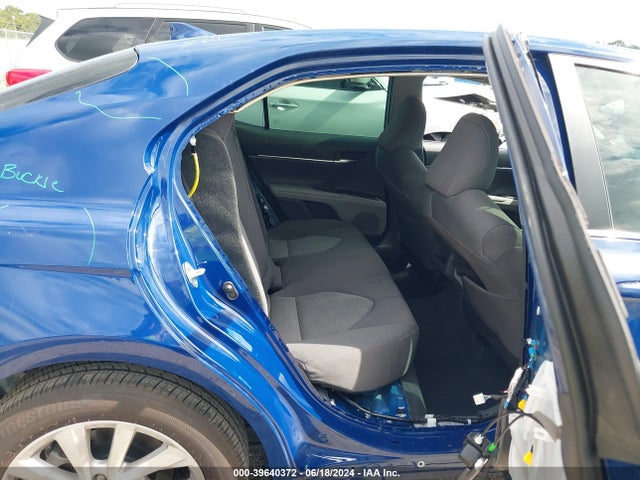 Toyota CAMRY LE 2024 4T1R11AK3RU247329 Image 8