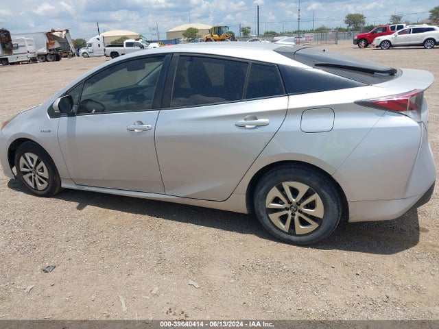 Toyota Prius Two 2016 JTDKBRFU7G3011233 Image 14