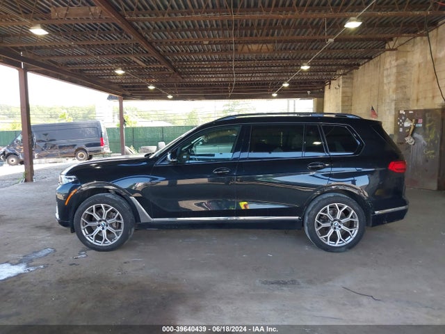 5UXCW2C06N9K22255 BMW X7 Xdrive40i