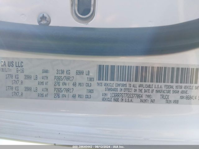 1C6RR7GT7GS377064 RAM 1500 Slt