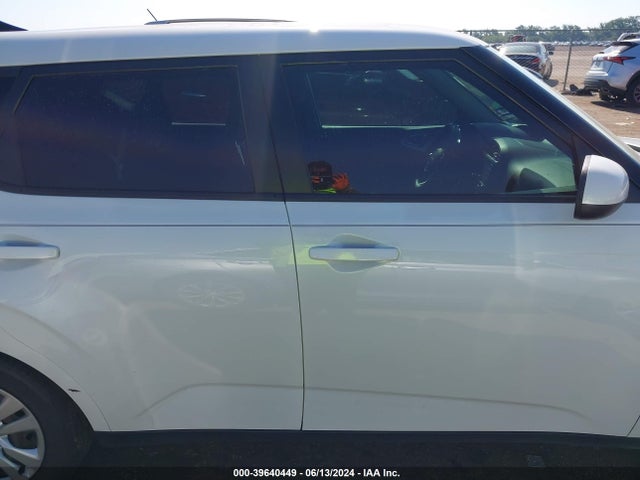 KIA SOUL LX 2020 KNDJ23AU5L7037574 Image 13