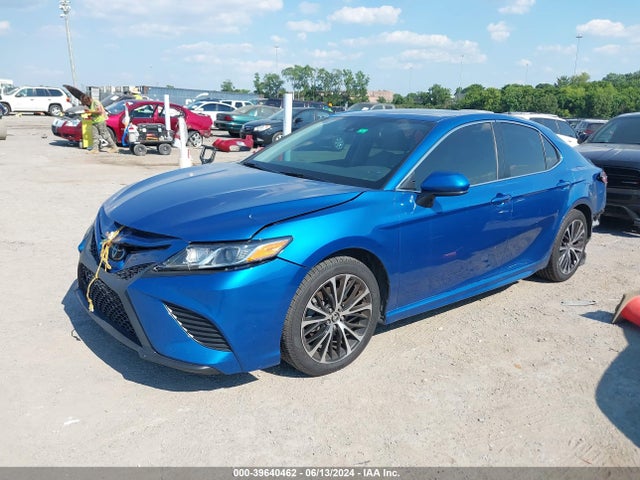 Toyota CAMRY SE 2020 4T1G11AK3LU401567 Image 2