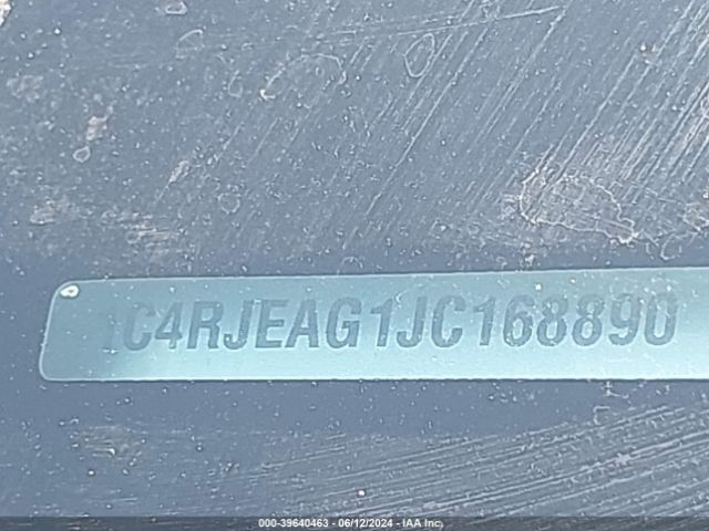 1C4RJEAG1JC168890 Jeep Grand Cherokee Altitude 4x2