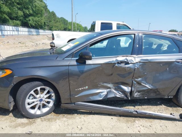 3FA6P0LU8KR285270 Ford Fusion Hybrid Se