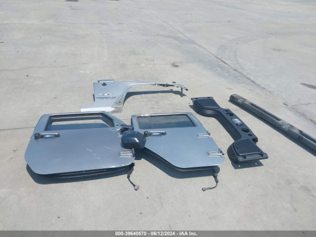1C4BJWEG9GL172969 Jeep Wrangler Unlimited Sahara