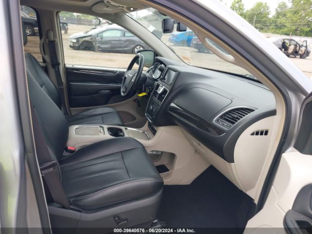 2C4RC1CG7FR525150 Chrysler Town & Country Touring-l