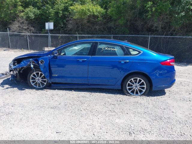 3FA6P0PU2HR160719 Ford Fusion Energi Se Luxury