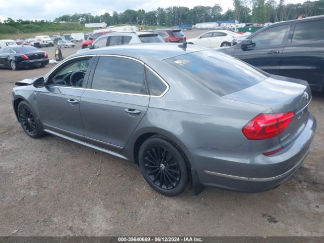 1VWBT7A38GC057960 Volkswagen Passat 1.8t Se