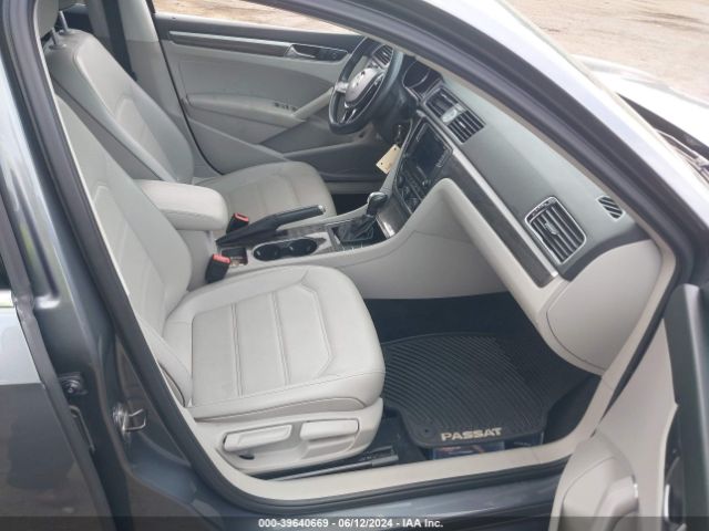 1VWBT7A38GC057960 Volkswagen Passat 1.8t Se