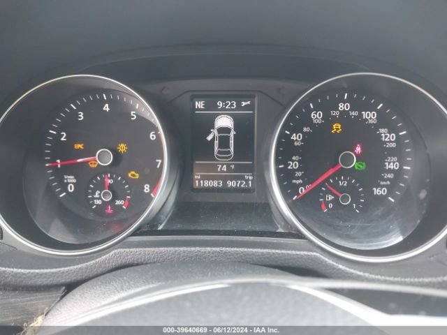 1VWBT7A38GC057960 Volkswagen Passat 1.8t Se