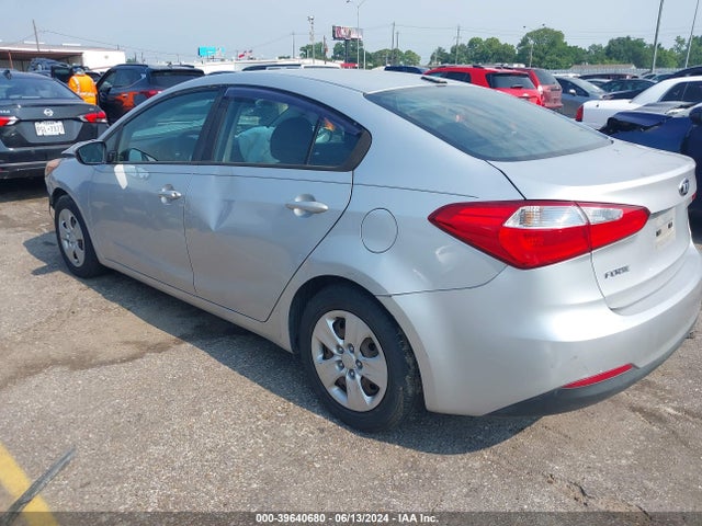 KIA FORTE LX 2016 KNAFK4A61G5589651 Image 3