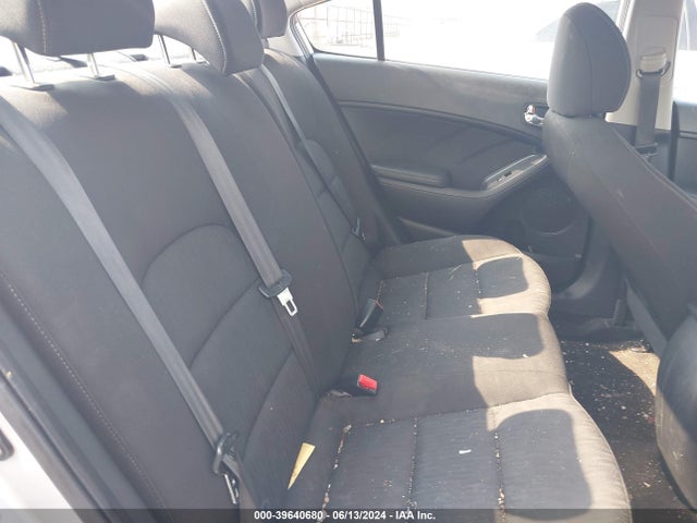 KIA FORTE LX 2016 KNAFK4A61G5589651 Image 8
