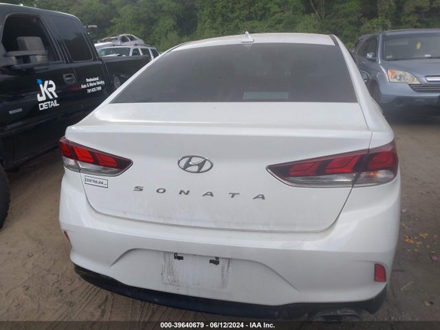 Hyundai SONATA SEL 2018 5NPE34AF6JH668199 Image 16