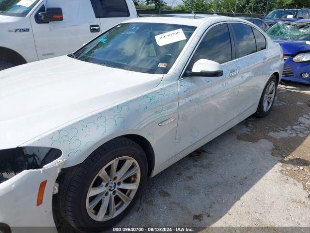 WBA5A5C54GD527028 BMW 528I