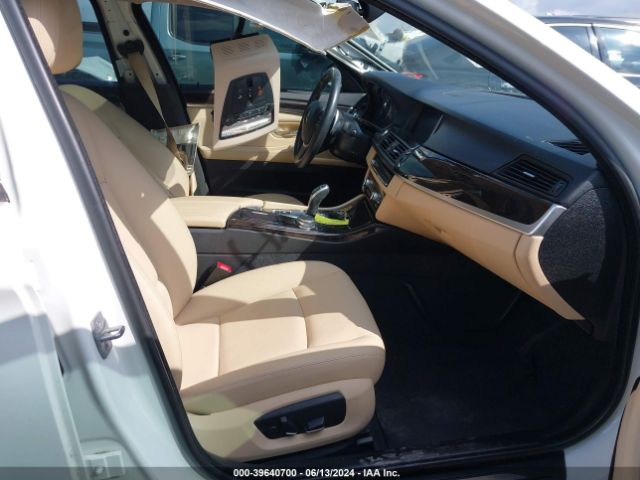 WBA5A5C54GD527028 BMW 528I