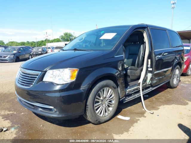 2C4RC1CG3GR304713 Chrysler Town & Country Touring-l Anniversary Edition
