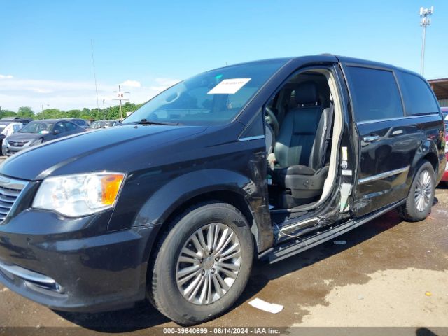 2C4RC1CG3GR304713 Chrysler Town & Country Touring-l Anniversary Edition