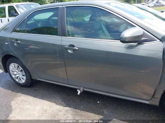 4T4BF1FK8ER389381 Toyota CAMRY LE