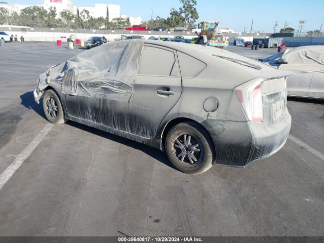 JTDKN3DU4F0454284 Toyota Prius Two
