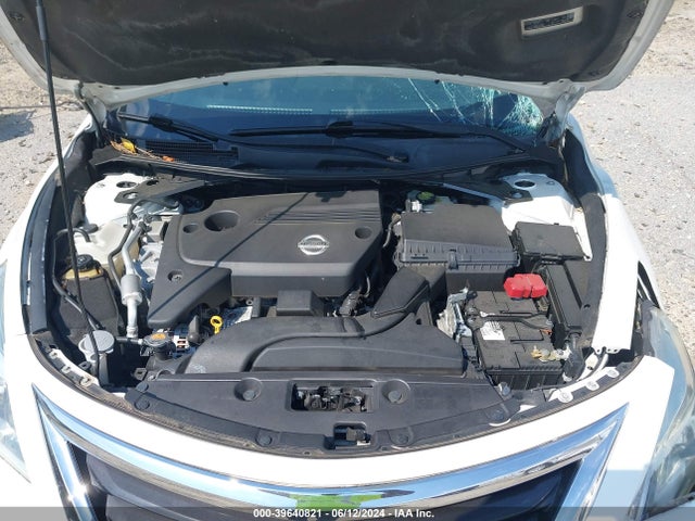 Nissan Altima 2.5 S 2015 1N4AL3AP3FC167619 Image 10
