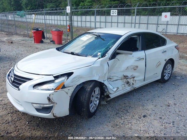 Nissan Altima 2.5 S 2015 1N4AL3AP3FC167619 Image 6