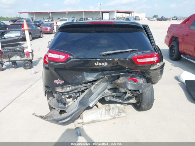1C4PJLDBXHW607833 Jeep Cherokee Limited Fwd