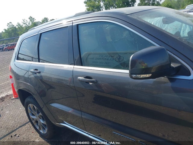 Jeep Grand Cherokee Summit 2019 1C4RJFJG7KC586751 Image 14