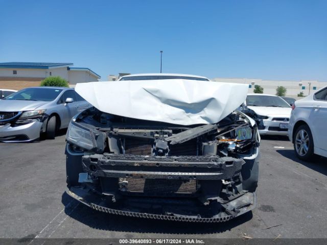 1VWAA7A34JC040470 Volkswagen Passat 2.0t R-line/2.0t S