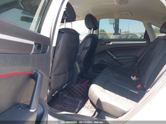 1VWAA7A34JC040470 Volkswagen Passat 2.0t R-line/2.0t S