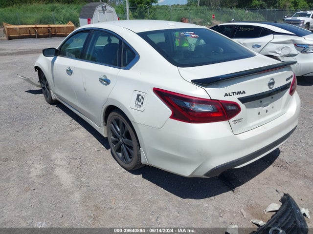 Nissan Altima 2.5 Sr 2018 1N4AL3AP2JC159553 Image 3