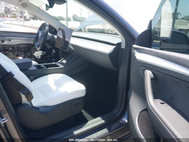 7SAYGDED3PF933925 Tesla Model Y Rwd