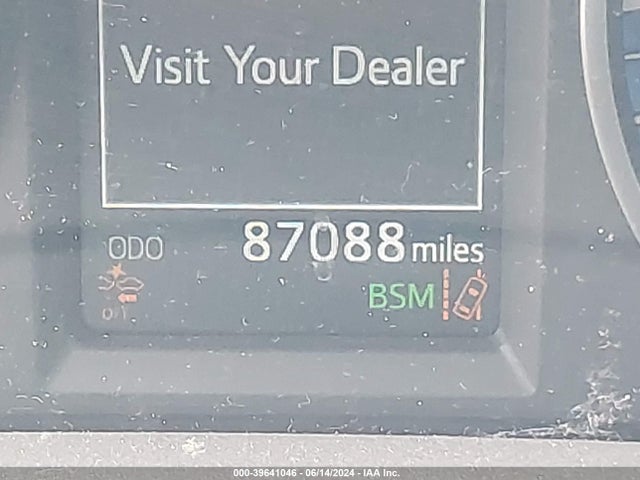 Toyota Rav4 Xle 2017 JTMRFREV6HJ145161 Image 16