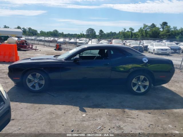 2C3CDZAG1GH239987 Dodge Challenger Sxt