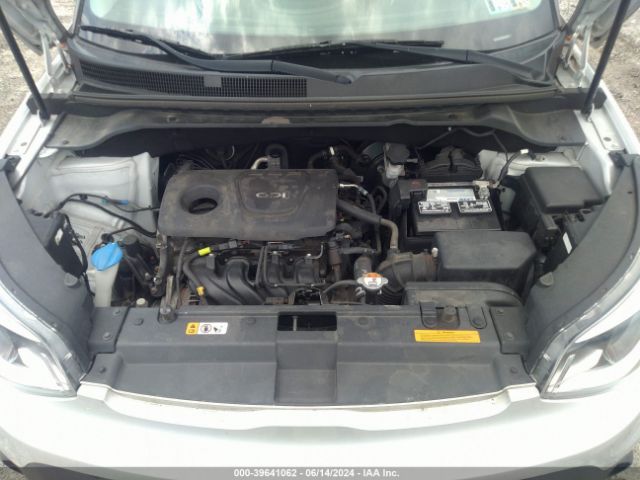 KNDJN2A20K7656985 KIA Soul