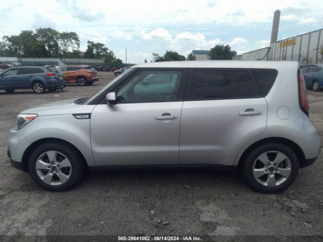 KNDJN2A20K7656985 KIA Soul