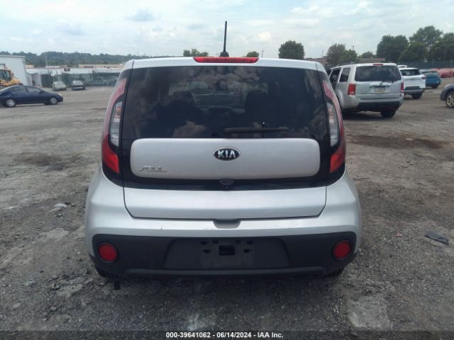 KNDJN2A20K7656985 KIA Soul