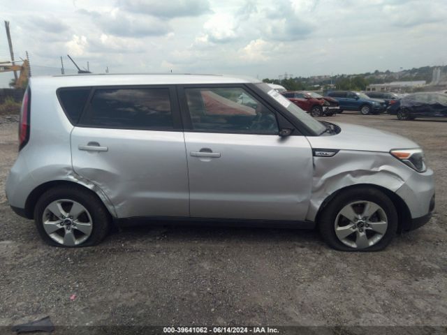 KNDJN2A20K7656985 KIA Soul
