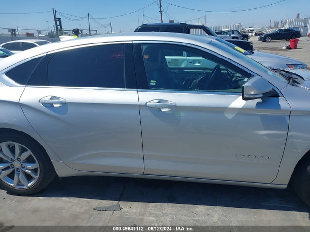 Chevrolet IMPALA 1LT 2018 2G1105SA1J9154319 Image 14
