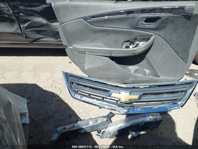 Chevrolet IMPALA 1LT 2018 2G1105SA1J9154319 Image 18