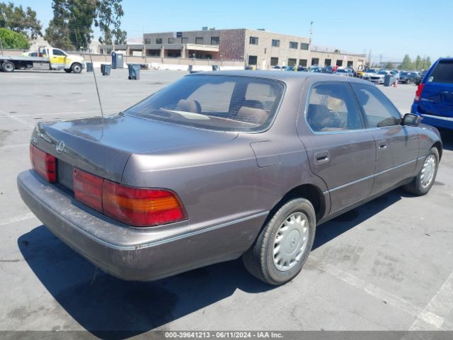 1990 LEXUS LS JT8UF11E2L0031284 Photo 3