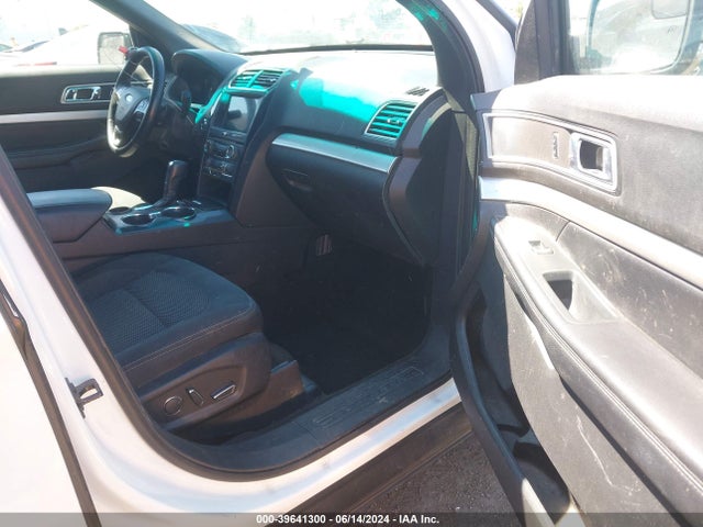 Ford EXPLORER XLT 2017 1FM5K7D86HGA76717 Image 5