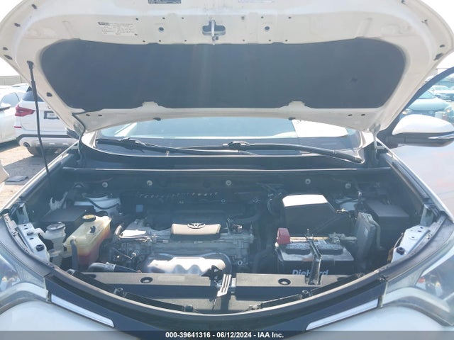 Toyota Rav4 Xle 2018 2T3WFREV1JW416573 Image 10