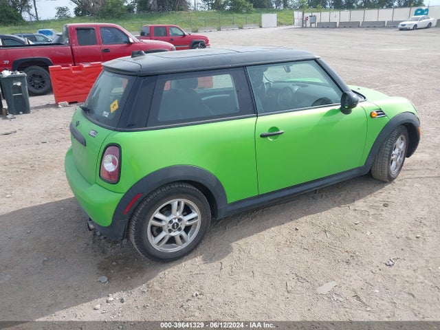 2012 MINI COOPER WMWSU3C58CT542680 Photo 3