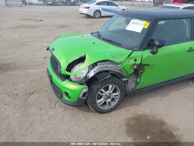 2012 MINI COOPER WMWSU3C58CT542680 Photo 5