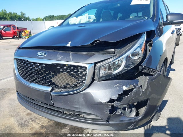 KIA SEDONA LX 2016 KNDMB5C17G6112461 Image 6