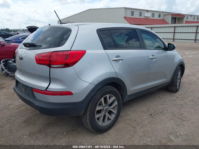 KIA Sportage Lx 2016 KNDPB3AC6G7820054 Image 4