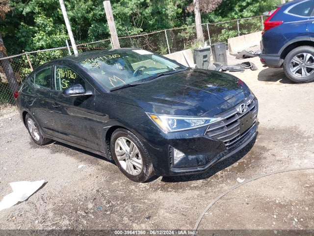 2019 5NPD84LF6KH463090 main image