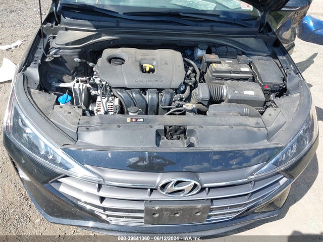 Hyundai Elantra Value Edition 2019 5NPD84LF6KH463090 Image 10