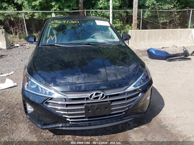 Hyundai Elantra Value Edition 2019 5NPD84LF6KH463090 Image 12