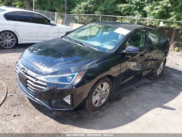 Hyundai Elantra Value Edition 2019 5NPD84LF6KH463090 Image 2
